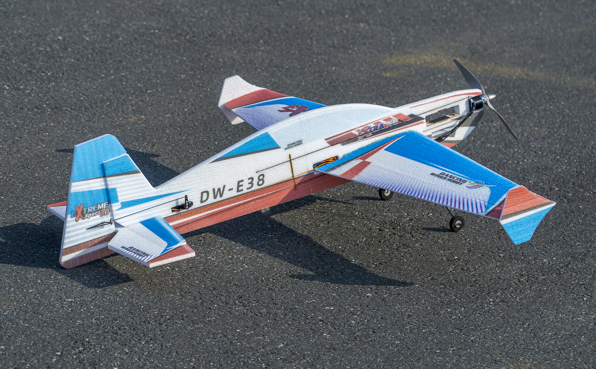 DW Hobby 1200mm Wingspan Extra - Outdoor Sport Hobbies recensie en prijs